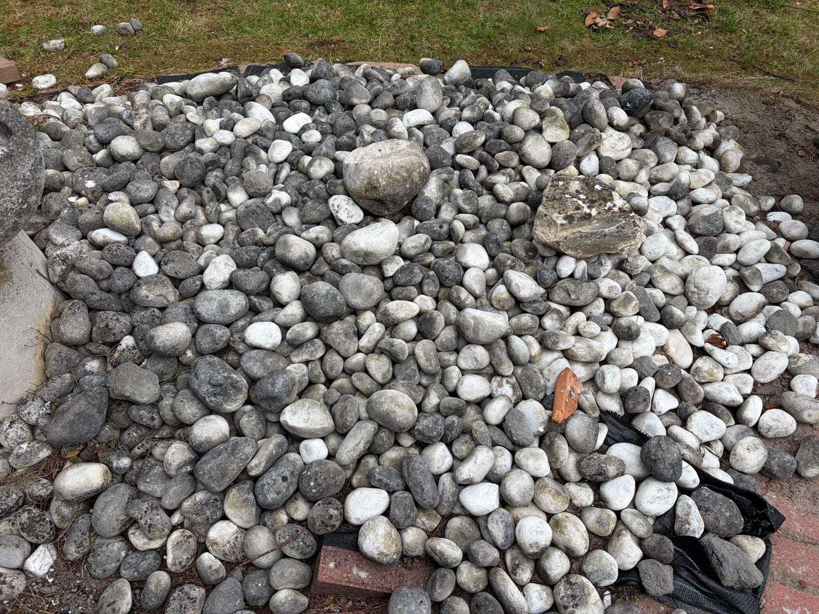 Grote partij sierkeien voor tuin, Tuin en Terras, Ophalen, Gebruikt, Grijs, Kei