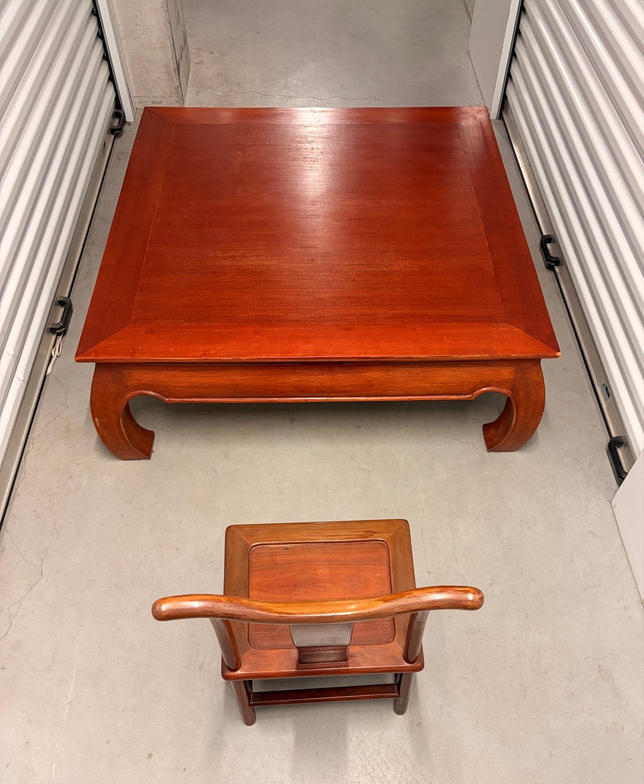 Antieke Chinese theetafel (salontafel) met bijpassende stoel, Huis en Inrichting, Ophalen, Gebruikt, 100 tot 150 cm, 50 tot 100 cm