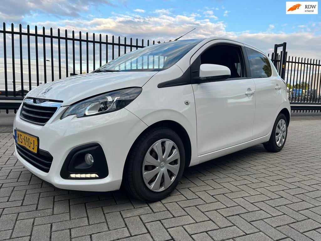 Peugeot 108 1.0 e-VTi Active, Voorwielaandrijving, Stof, Gebruikt, 4 stoelen