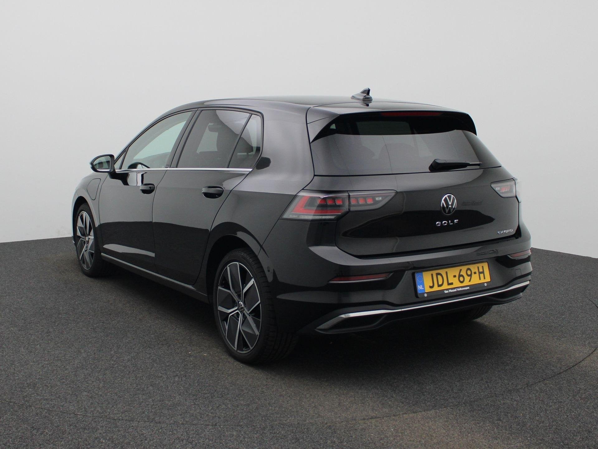 Volkswagen Golf 1.5 eHybrid Style Edition 204 PK| Origineel, Auto's, 12 maanden, 4 cilinders, 150 min, Bedrijf