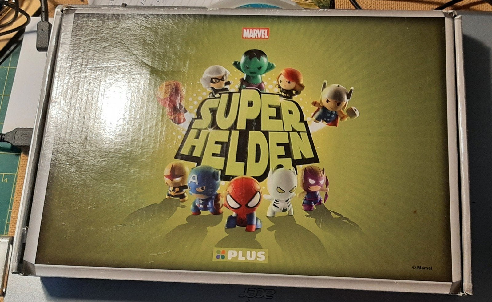18 Marvel superhelden in originele doos - Plus, 2013, Verzamelen, Ophalen of Verzenden, Zo goed als nieuw, Film, Actiefiguur of Pop