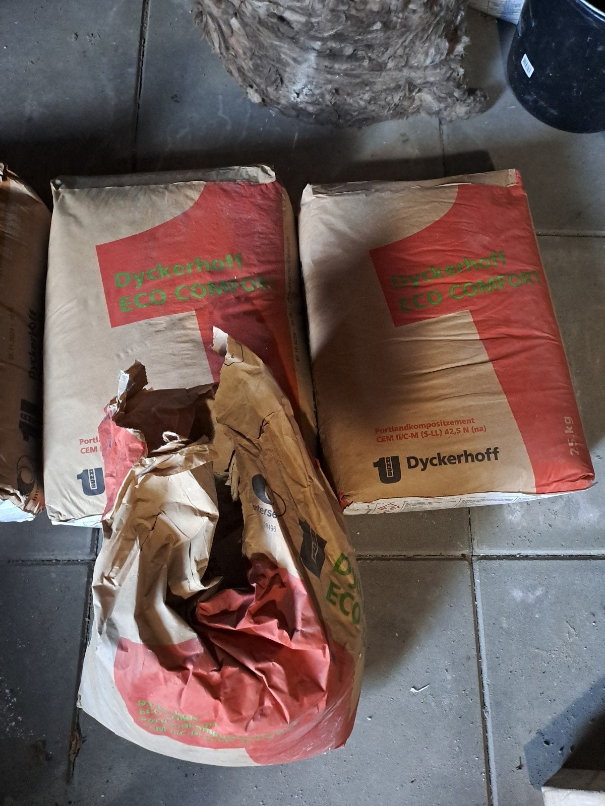 Diverse bouwmaterialen: cement, mortel, zandcement, lijm, Ophalen, Overige materialen, Overige typen, Minder dan 20 cm