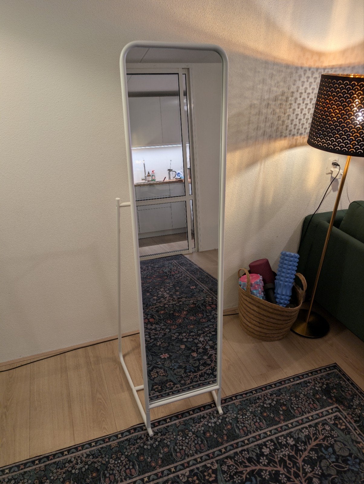 IKEA KNAPPER staande spiegel wit 48x160 cm, Ophalen, Minder dan 50 cm, Zo goed als nieuw, 150 tot 200 cm