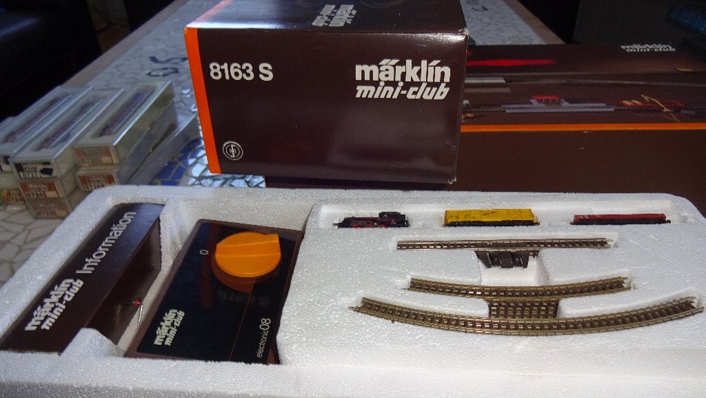marklin z marklin miniclub spoor z., Hobby en Vrije tijd, Modeltreinen | Overige schalen, Wisselstroom, Verzenden, Analoog, Märklin