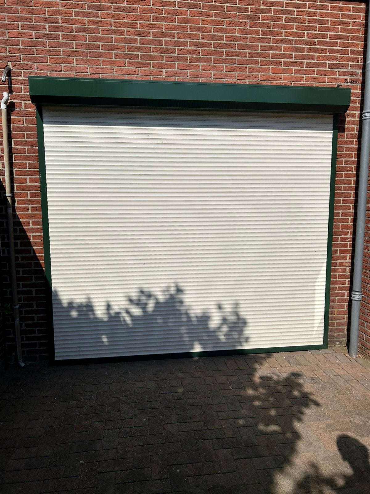 Breed Rolluik elektrisch 2845mm x 2410mm 9001, Ophalen, 200 cm of meer, Crème of Beige, Zo goed als nieuw