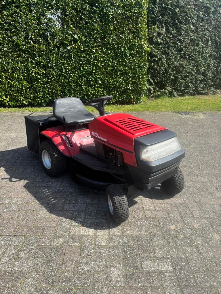 MTD zitmaaier, Tuin en Terras, Zitmaaiers, Ophalen, Gebruikt, Versnellingen