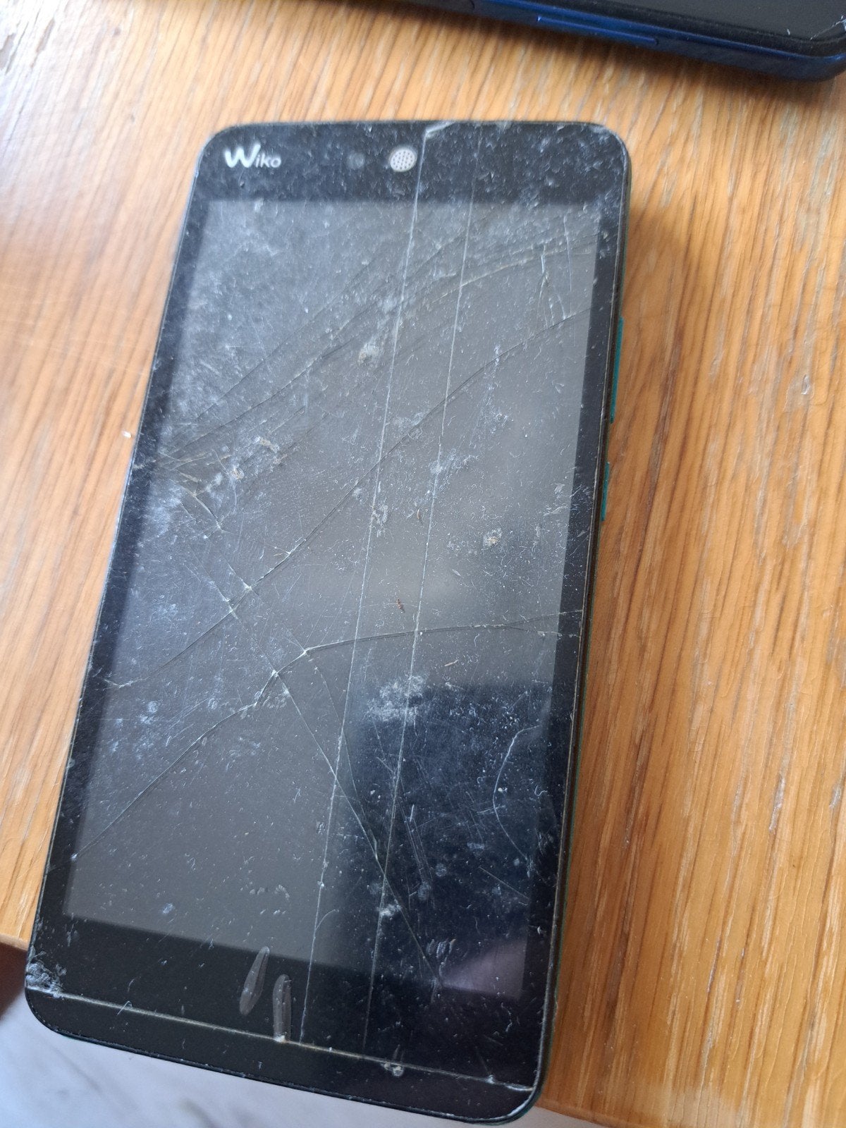 Set met kapotte telefoons, Ophalen of Verzenden, Klassiek of Candybar, Zonder simlock, Niet werkend