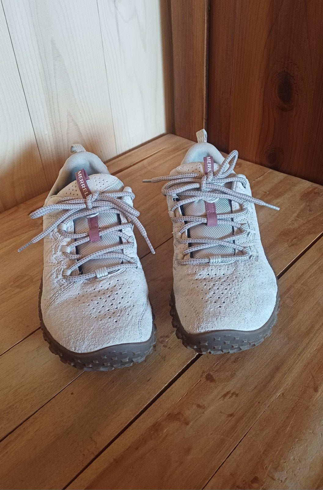Merrel Wrapt 40,5, Kleding | Dames, Merrell, Beige, Zo goed als nieuw, Wandelschoenen