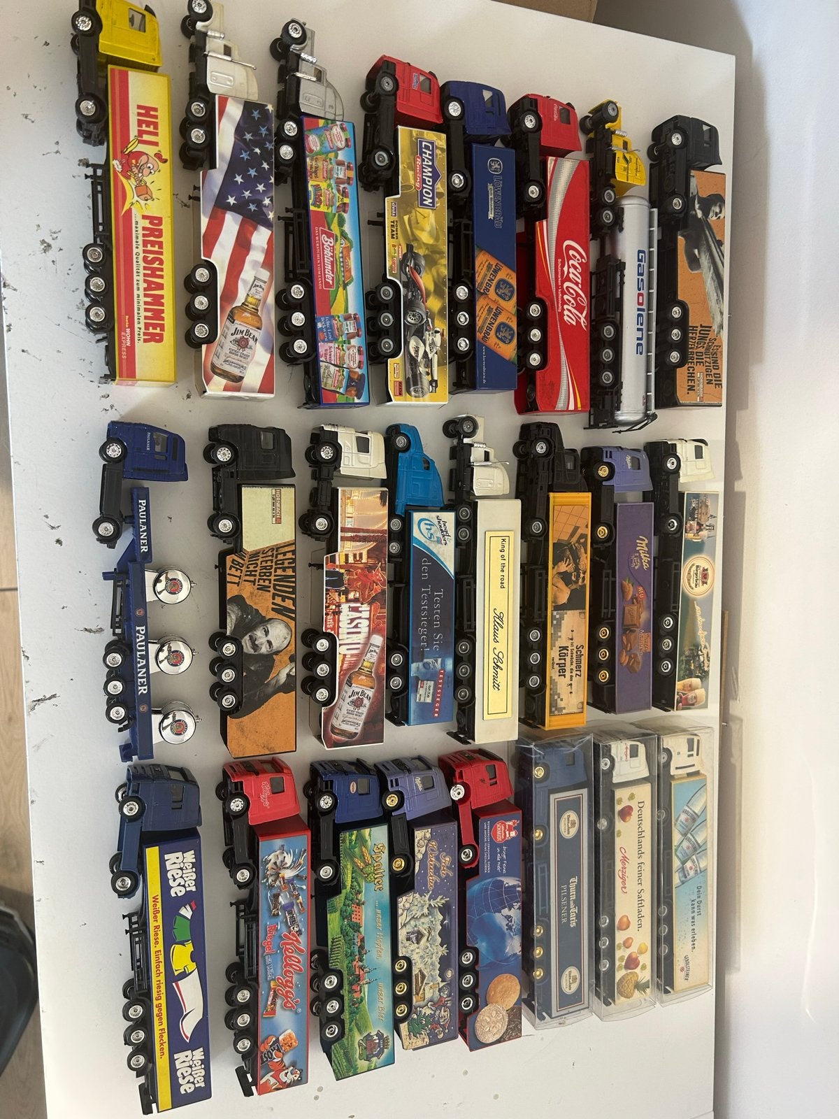 Grote verzameling modeltrucks reclame trucks ca. 75-80 stuks, Hobby en Vrije tijd, Ophalen of Verzenden, Bus of Vrachtwagen