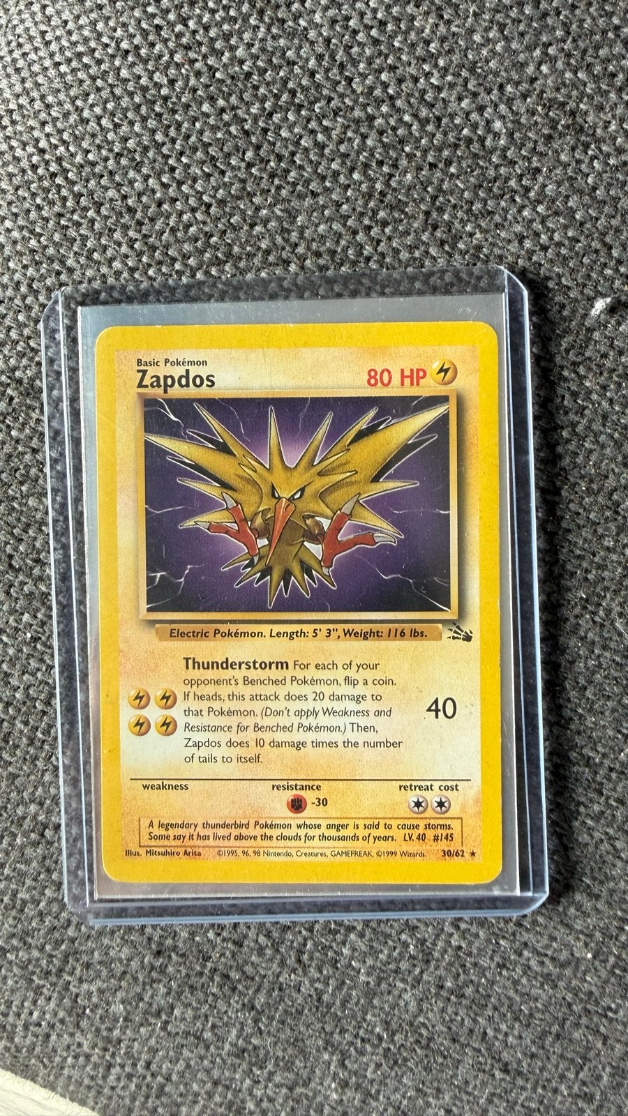Pokémon Zapdos 30/62 Holo Fossil Set - Base Set, Ophalen of Verzenden, Zo goed als nieuw, Losse kaart