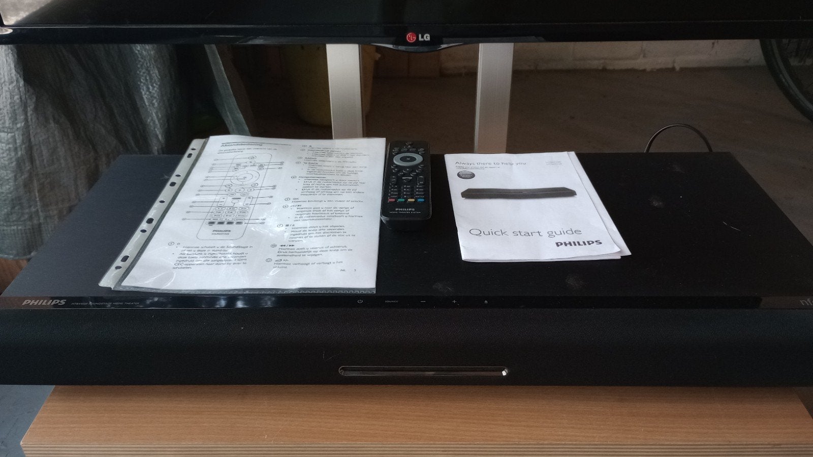 Philips HTB4150B Soundplate met Blu-ray speler en FM radio, Ophalen, Bluetooth, Gebruikt