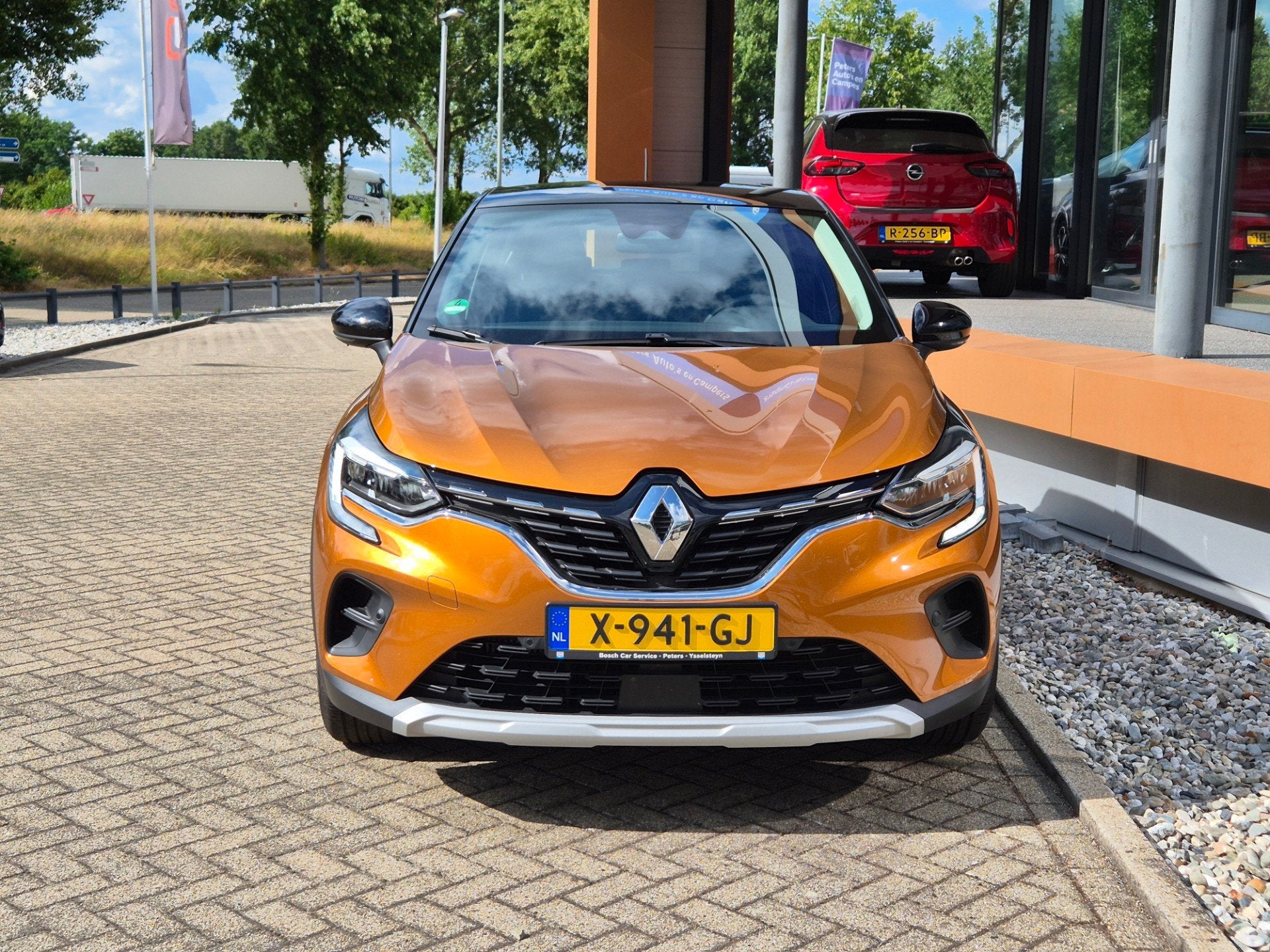 Renault Captur 1.3 TCe 130 Intens, Auto's, Renault, Gebruikt, Euro 6, 665 kg, Bedrijf