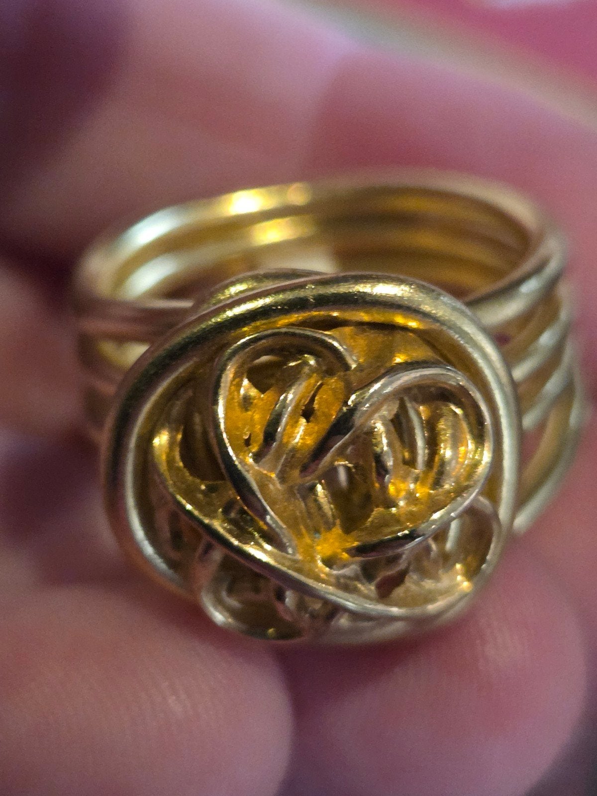 Goudkleurige  ring  maat 20, Sieraden, Tassen en Uiterlijk, Ringen, Overige materialen, 20 of groter, Nieuw, Ophalen of Verzenden