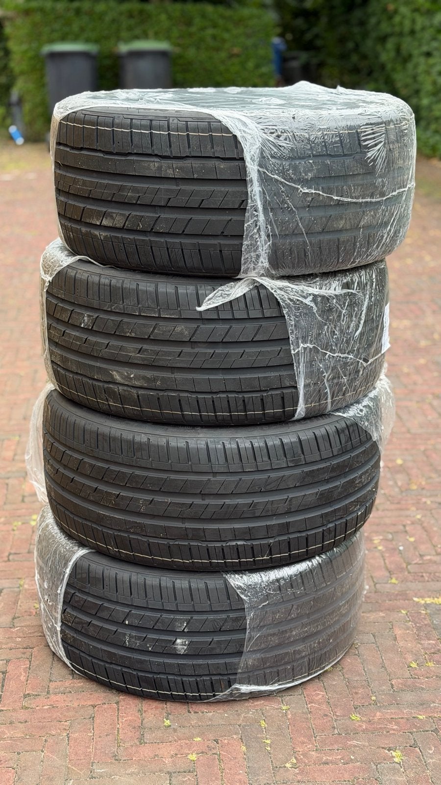 Nieuwe set Hankook Ventus S1 Evo banden 285/35/R23, Ophalen, 285 mm, Nieuw, Overige maten