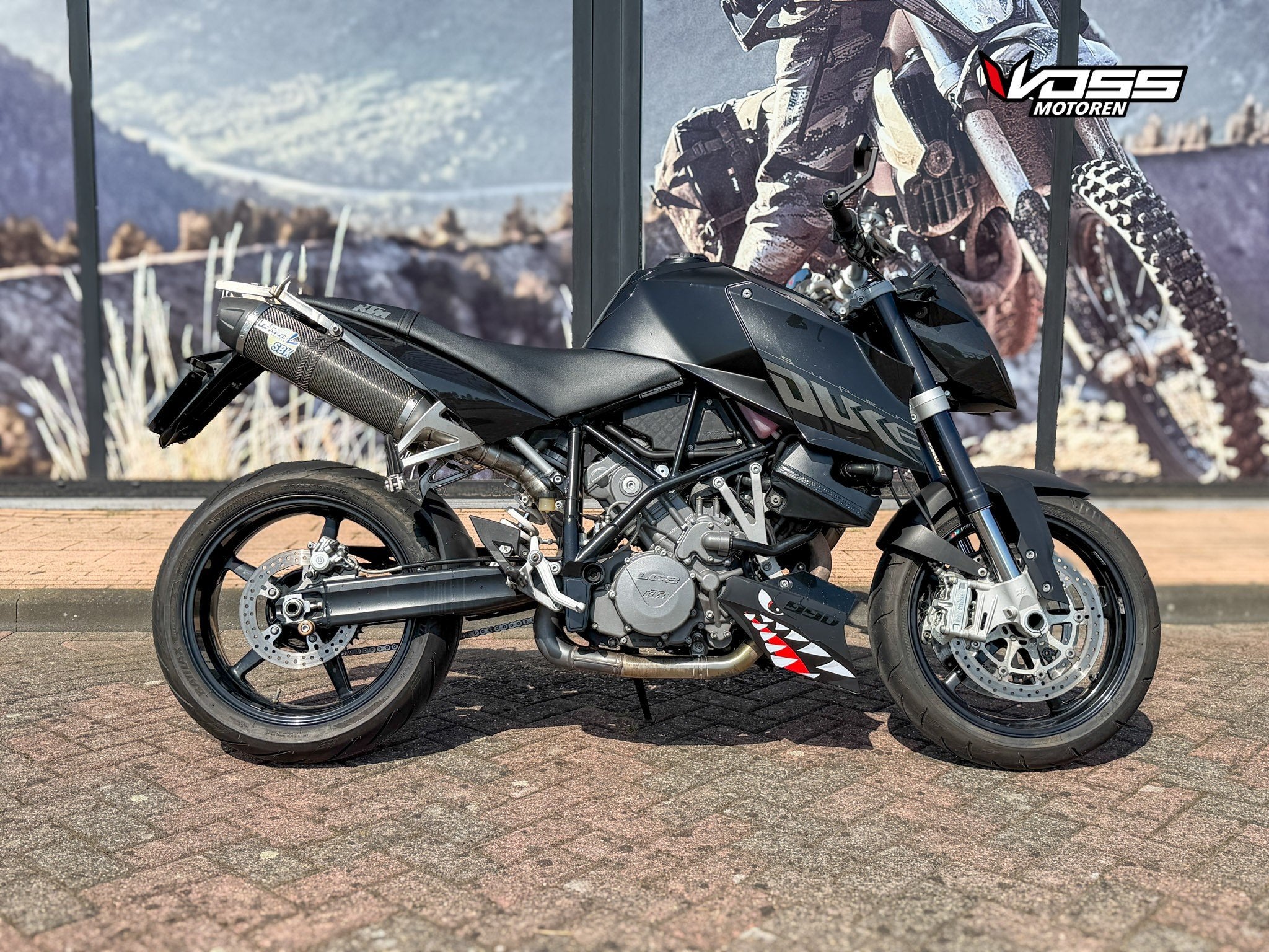 KTM 990 SUPERDUKE (bj 2008), Motoren, Bedrijf, Meer dan 35 kW, KTM SPORTMOTORCYCLE NEDERLAND, Achterbroek 11 - unit 8
6596 MP  Milsbeek, NL