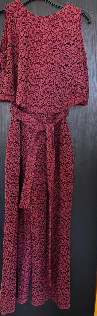 Elegante bordeauxrode kanten jumpsuit maat 34, Ophalen of Verzenden, Zo goed als nieuw, Maat 34 (XS) of kleiner, Rood