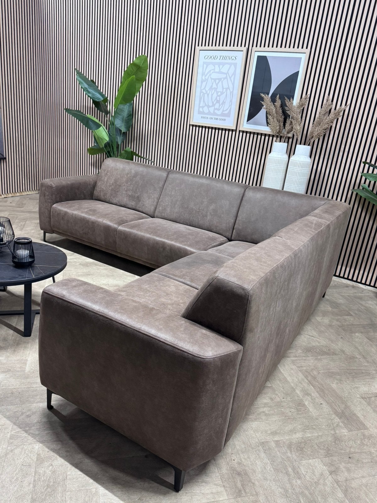 ZGAN Pronto Ardante Hoekbank Microleer - Taupe - 265 x 230, Huis en Inrichting, Pronto moderne hoekbank microleer tijdloos bruin taupe