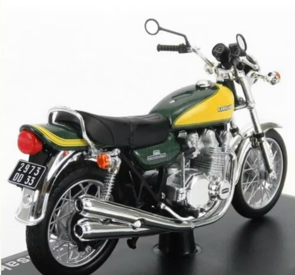 Kawasaki Z900 1973 D. Groen / Geel 1:18 NOREV REF. 182030, Hobby en Vrije tijd, Modelauto's | 1:18, Verzenden, Nieuw, Motor, Norev