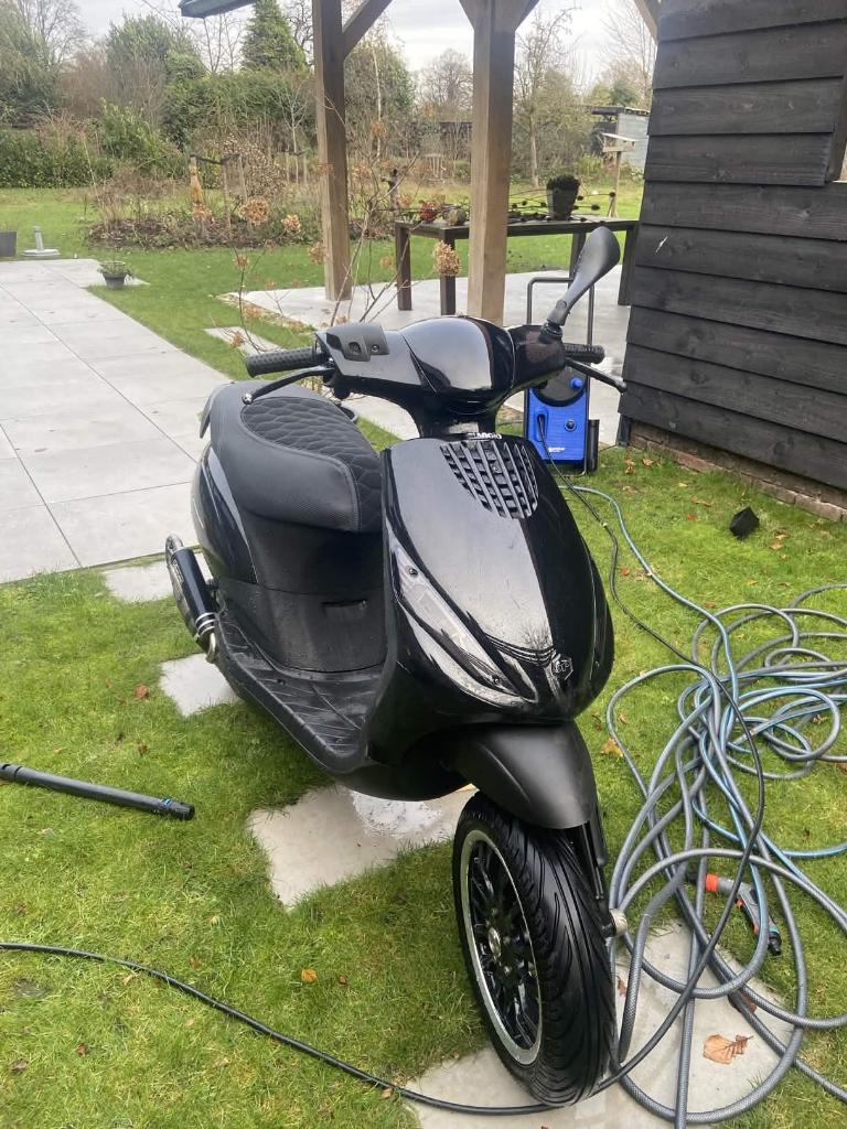 Piaggio Zip 50cc 2T, Fietsen en Brommers, Brommers | Overige merken, Gebruikt, Maximaal 45 km/u, Ophalen