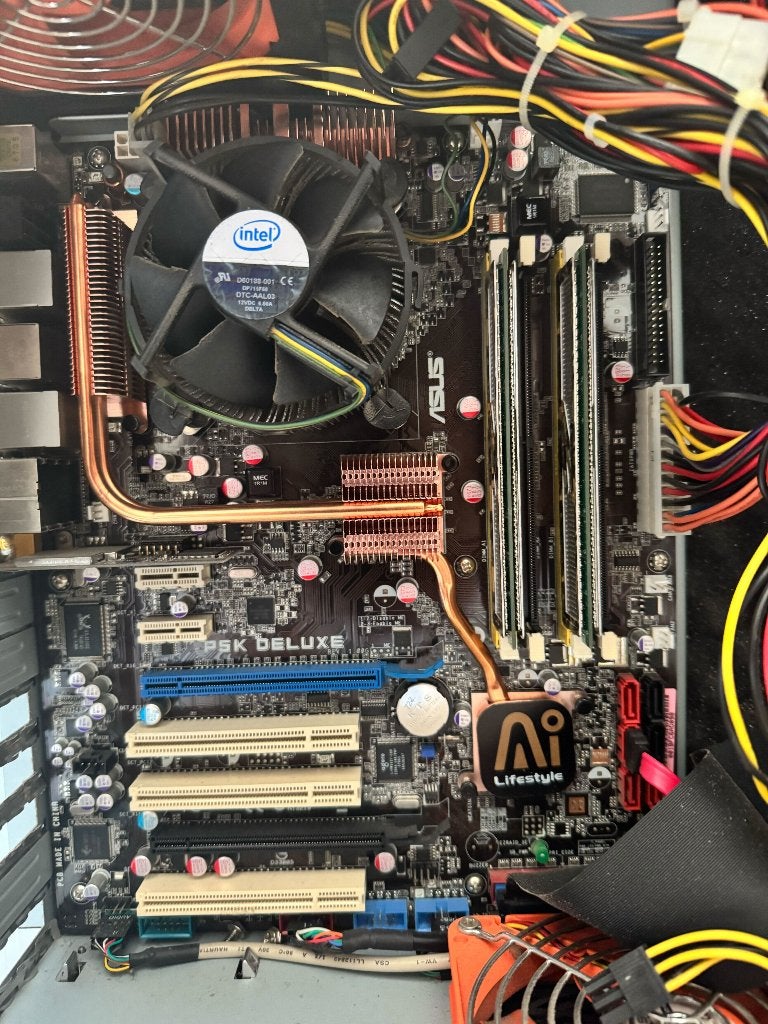 Retro PC: High-end ASUS P5K Deluxe & Silent Nexus Case, Computers en Software, Moederborden, Overige typen, DDR2, Ophalen