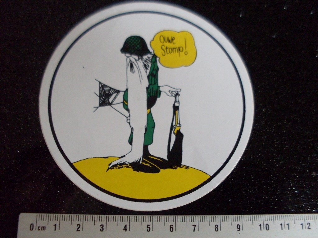 sticker ouwe stomp humor militair lang in dienst leger, Verzamelen, Verzenden, Zo goed als nieuw, Bedrijf of Vereniging