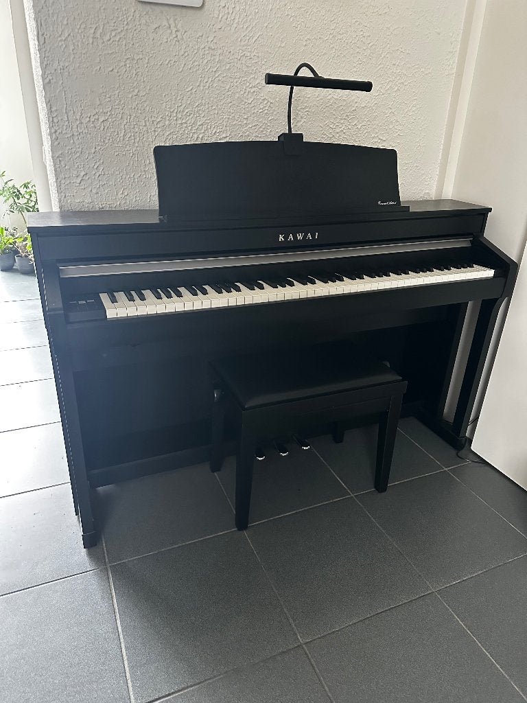 Kawai piano, Muziek en Instrumenten, Piano's, Ophalen, Zwart, Digitaal, Zo goed als nieuw