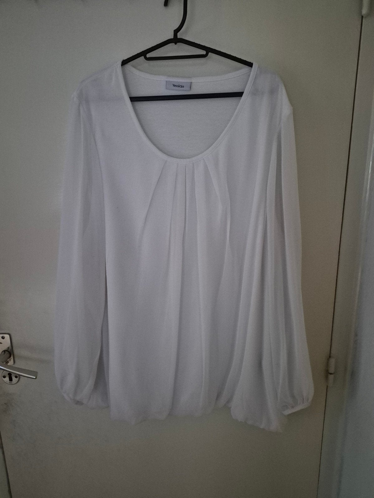 Witte blouse met lange mouwen - Yessica C&A, Wit, Maat 46/48 (XL) of groter, Ophalen of Verzenden, Zo goed als nieuw