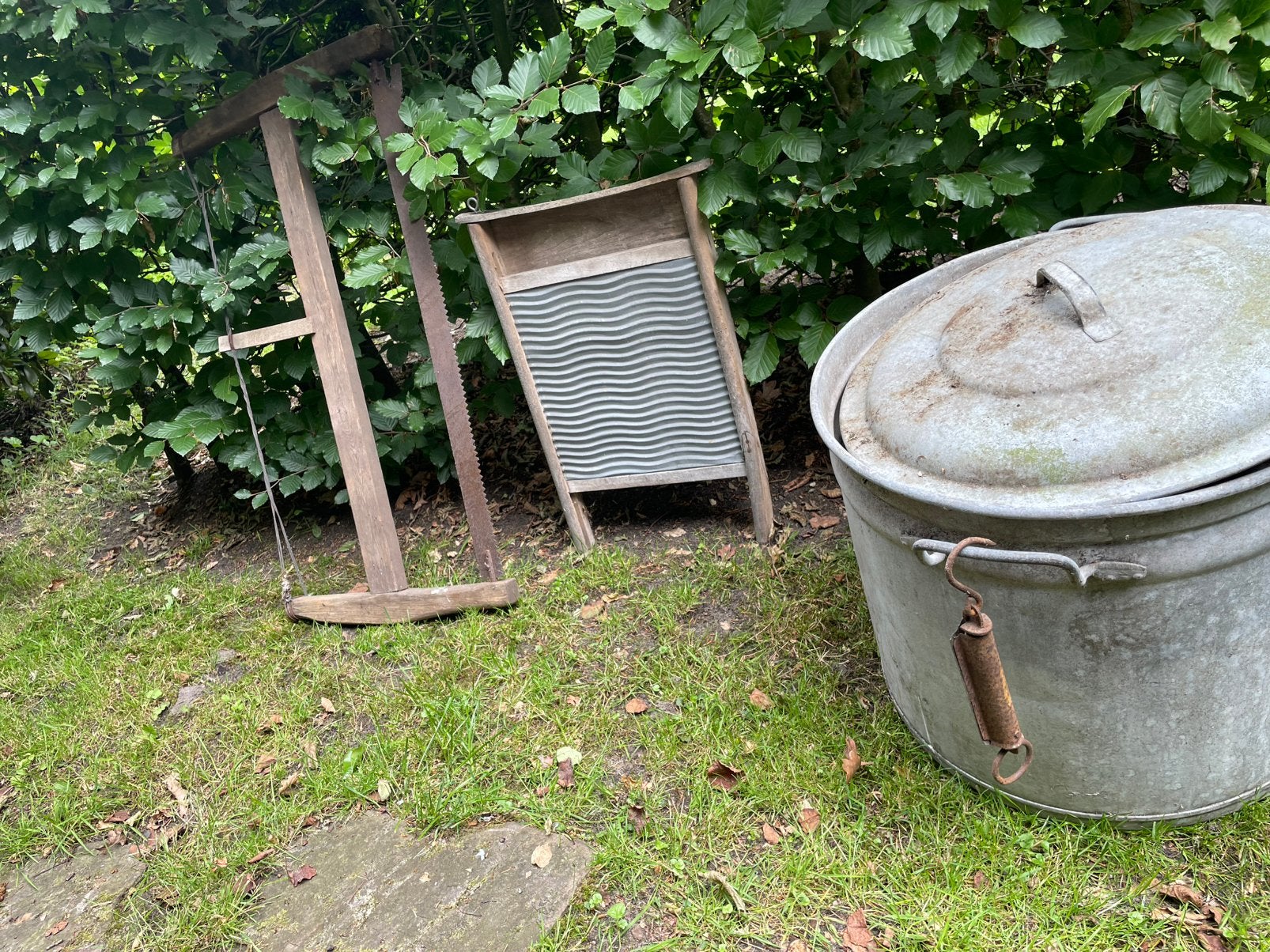 Wasbord, spanzaag , ketel en een unster, Ophalen