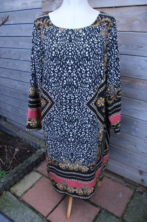 Jurk zwart/ bruin/ offwhite Yoek mt 46/48 Vaste prijs, Yoek, Zwart, Maat 46/48 (XL) of groter, Ophalen of Verzenden