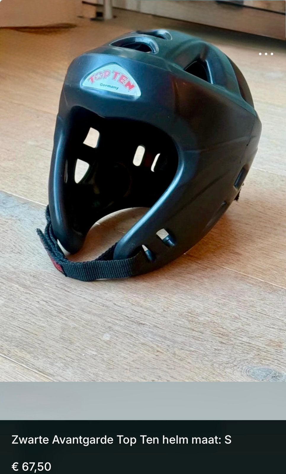 Zwarte Top Ten helm maat: S, Ophalen, Taekwondo, Vechtsportbescherming, Zo goed als nieuw