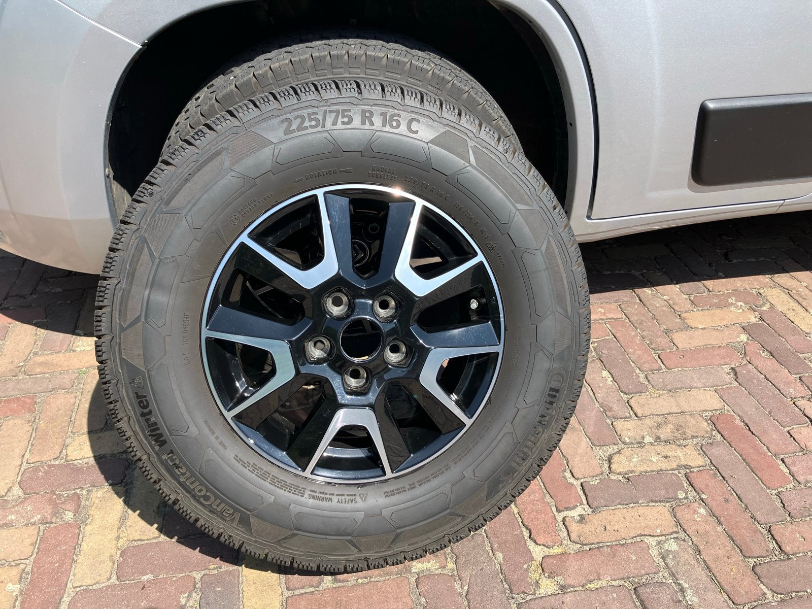Continental VanContact Winterbanden op velgen 225/75 R16 C, Ophalen, 16 inch, Banden en Velgen, Winterbanden