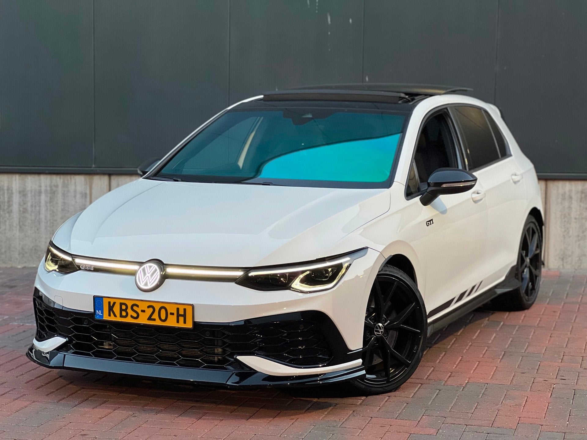 Volkswagen GOLF 2.0 TSI GTI Clubsport * head-up * Pano * Cam, Auto's, Gebruikt, 4 cilinders, 1984 cc, Alcantara