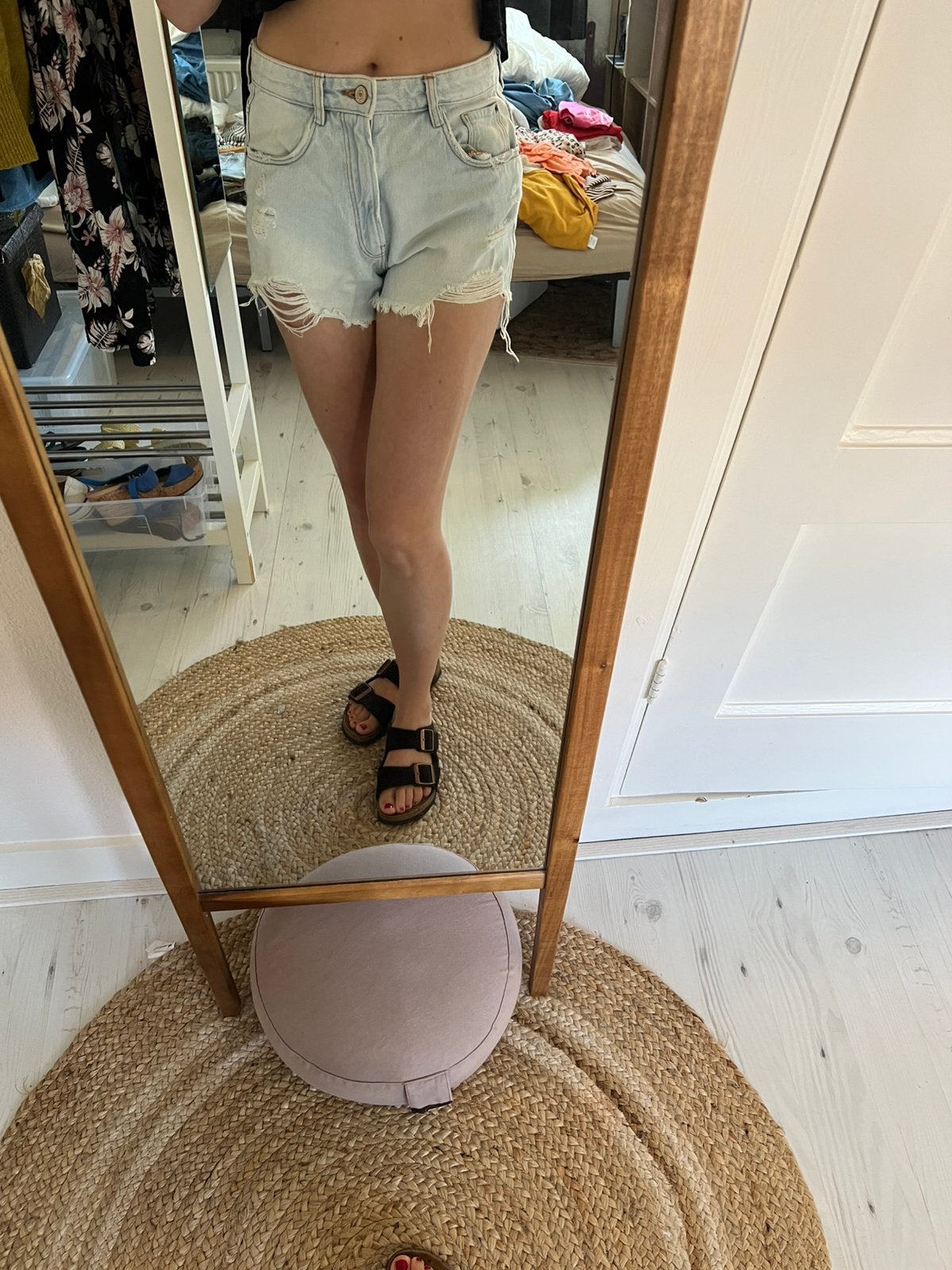 Lichtblauwe jeans short Zara, Ophalen of Verzenden, Gedragen, Blauw, W28 - W29 (confectie 36)