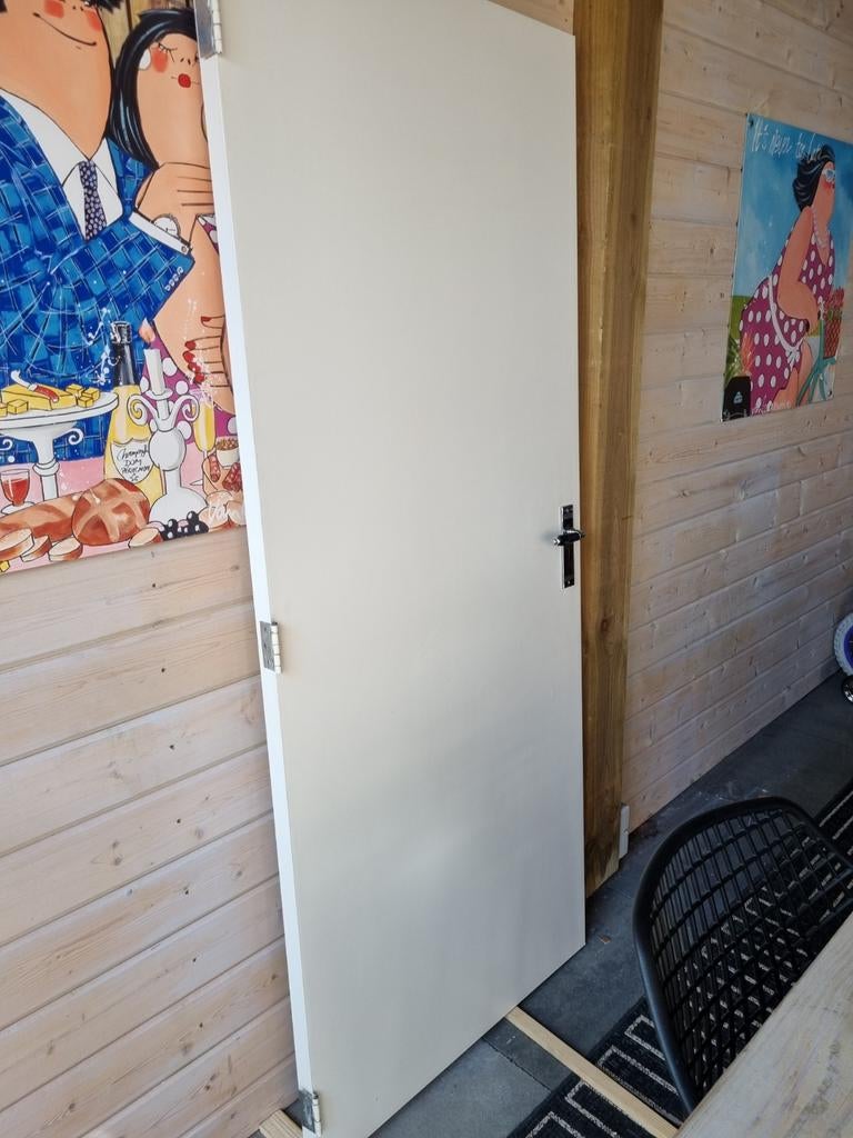 Stevige stompe boarddeur met beslag, Ophalen, Gebruikt, 80 tot 100 cm, Binnendeur