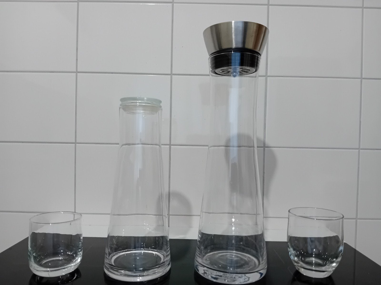 karaf met inclusief RVS filter/karaf met deksel/2 x bekers, Ophalen, Zo goed als nieuw