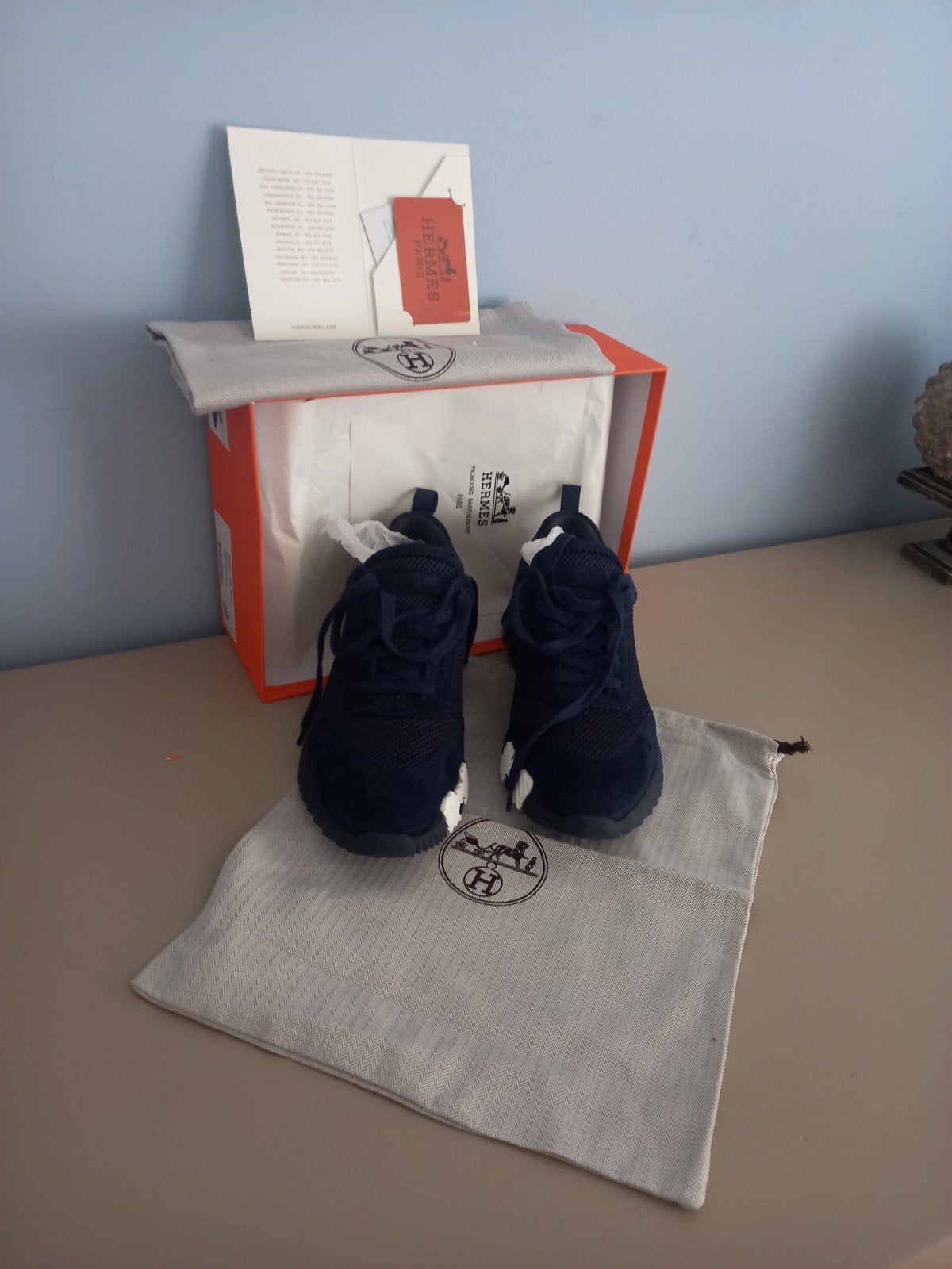 Hermès  sneckers maat 43.nieuw., Kleding | Dames, Schoenen, Ophalen of Verzenden, Nieuw, Blauw, Sneakers of Gympen