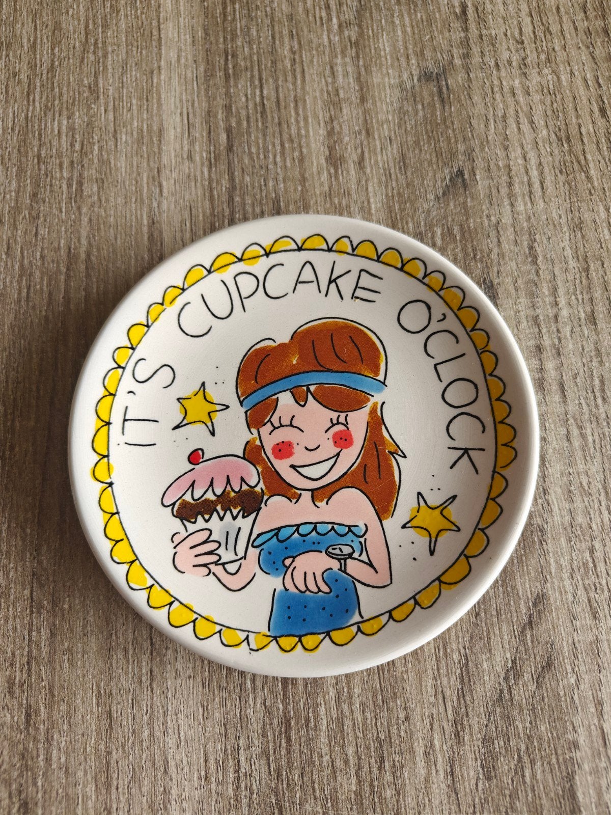 Blond Amsterdam Petit Four 'Its Cupcake O'Clock' ⌀12cm, Overige typen, Nieuw, Ophalen of Verzenden, Modern