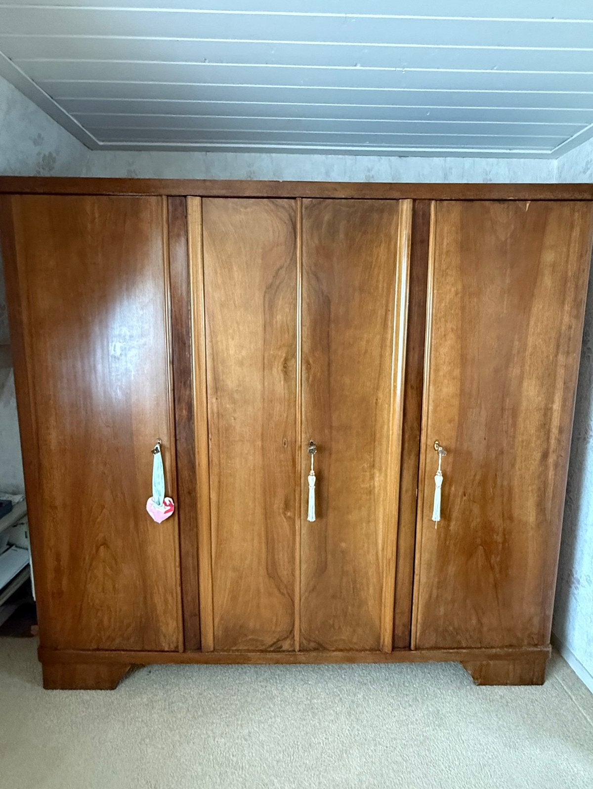 Antieke Art Deco Kledingkast Walnoot fineer, Ophalen