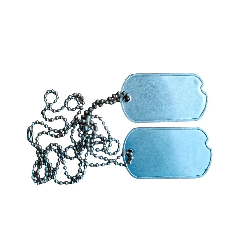 WWII US Dog Tag Set Unissued, Ophalen of Verzenden, Amerika, Embleem of Badge