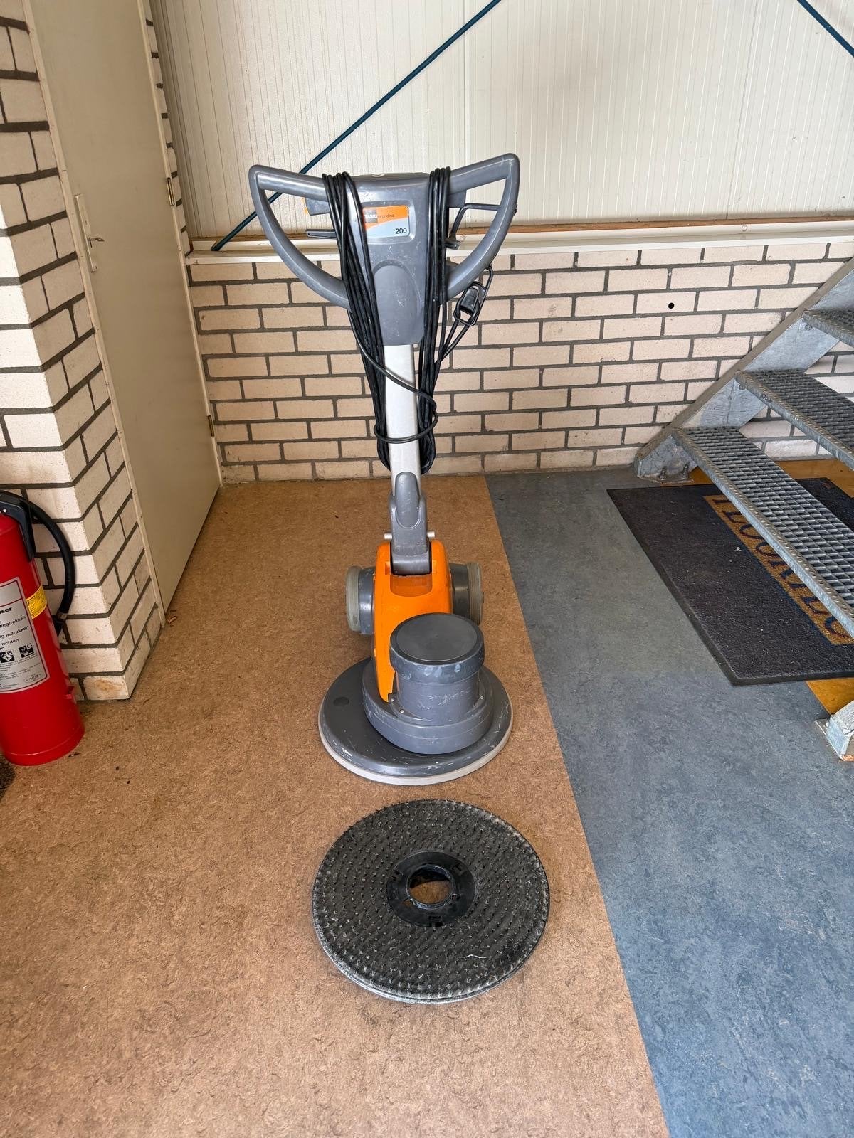 Taski Ergodisc 200 - Professionele Schrobmachine, Huis en Inrichting, Ophalen