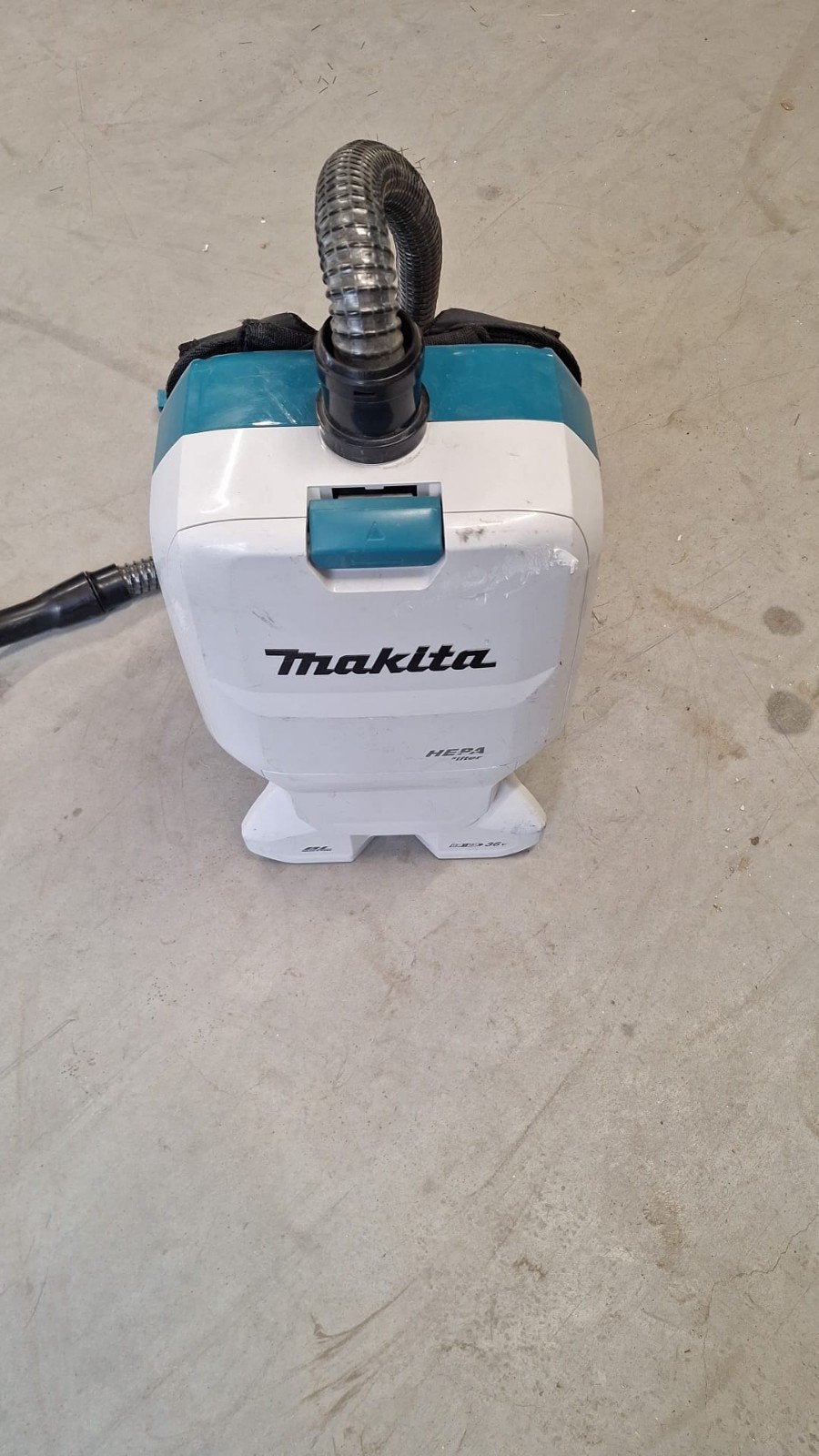 Makita rugstofzuiger, Gebruikt, Draadloos, Industriële stofzuiger, Makita