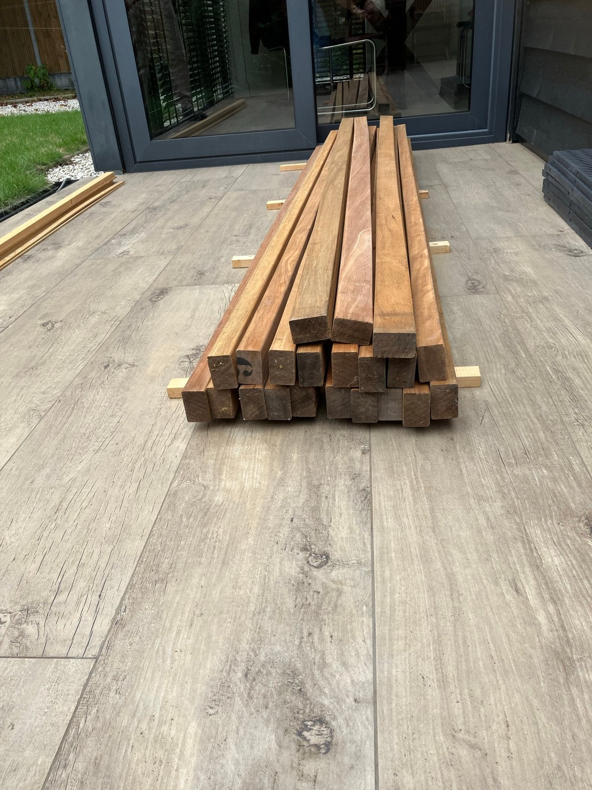 Regel hardhout 4x6x246. 21 stuks, Doe-het-zelf en Verbouw, Ophalen, Minder dan 25 mm, Nieuw, Balk