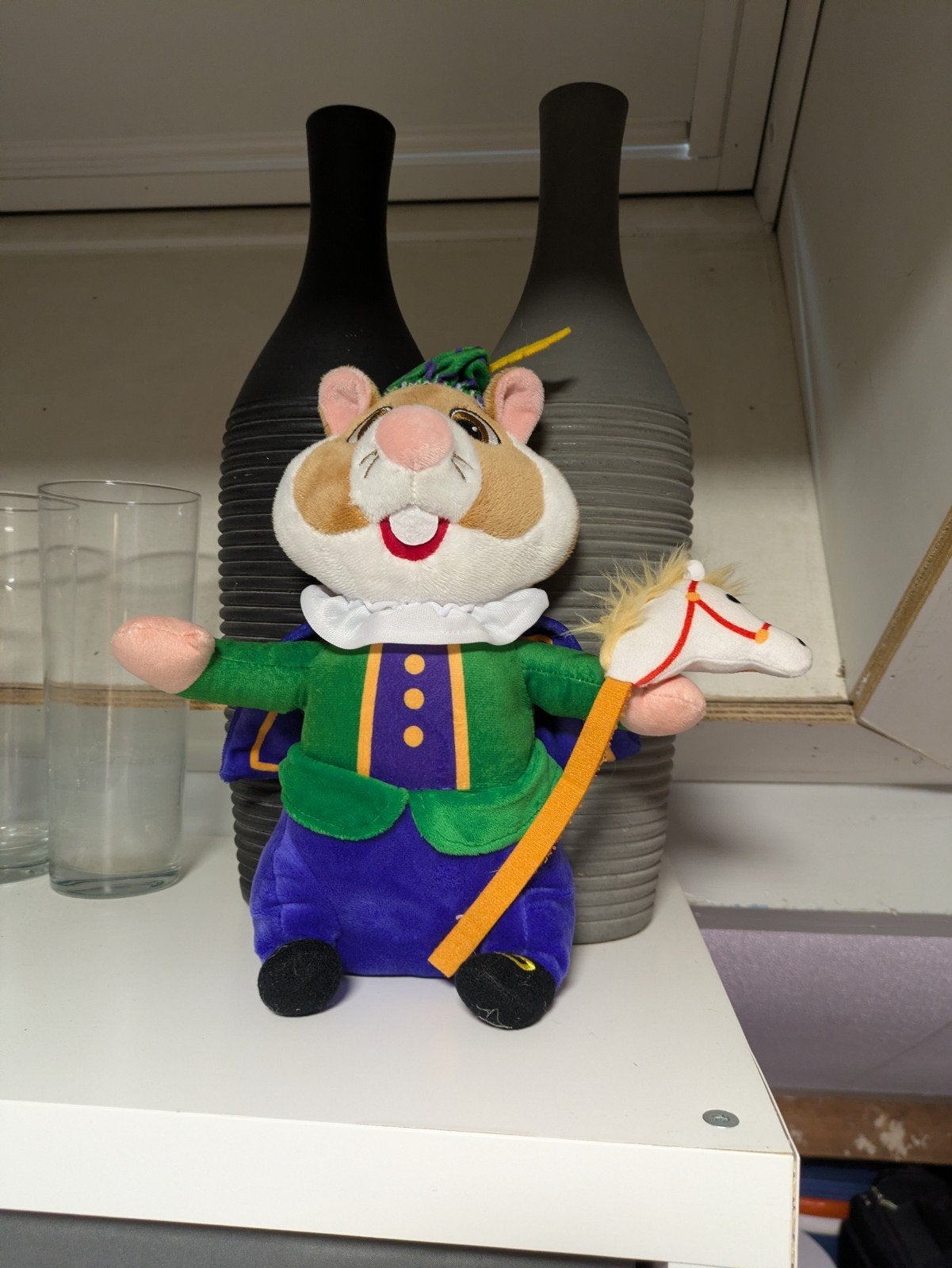Hamster knuffel met prinsenkleding en stokpaardje, Ophalen of Verzenden
