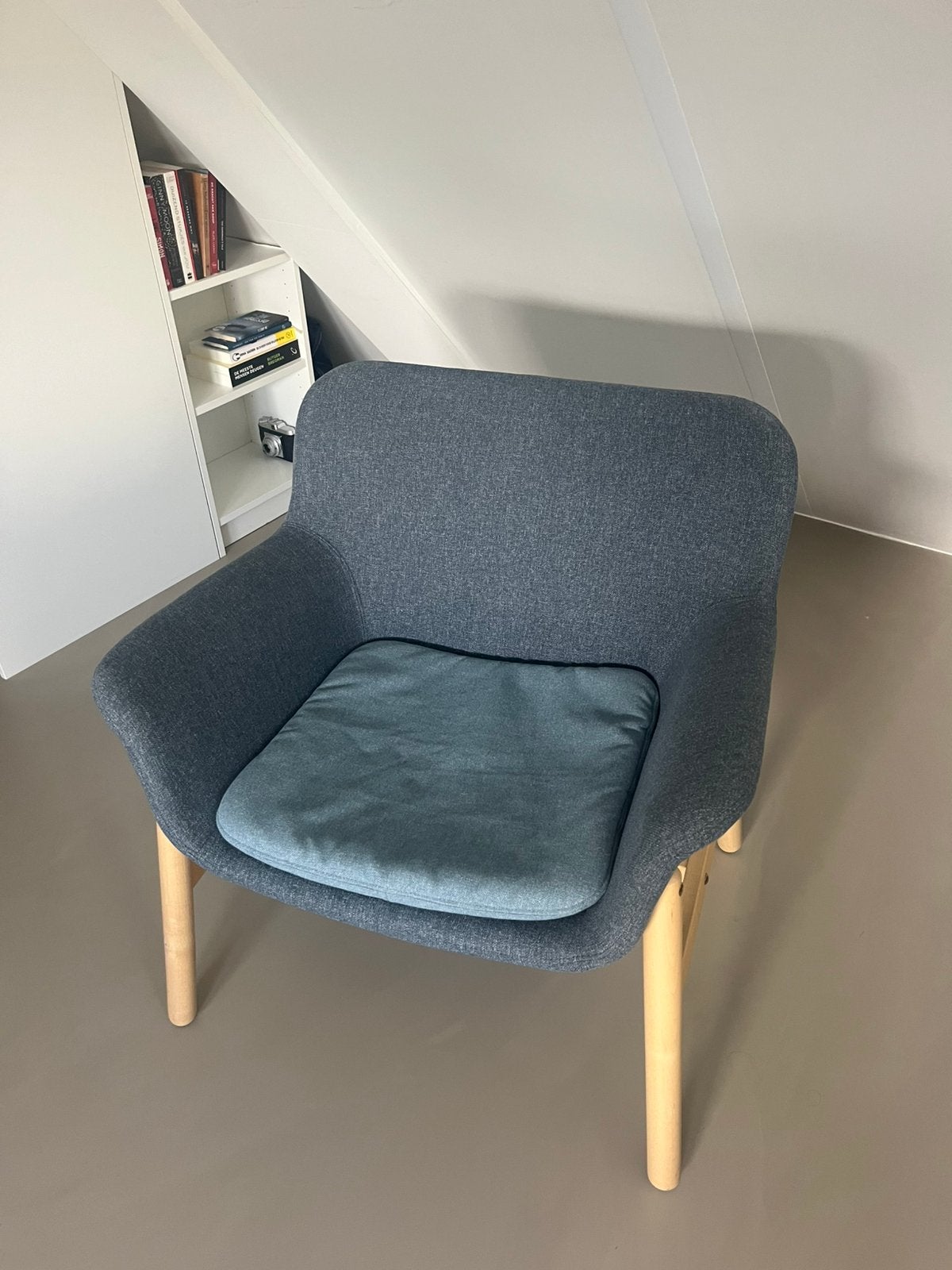 Ikea stoel, Huis en Inrichting, Ophalen, Minder dan 75 cm, Zo goed als nieuw, Stof