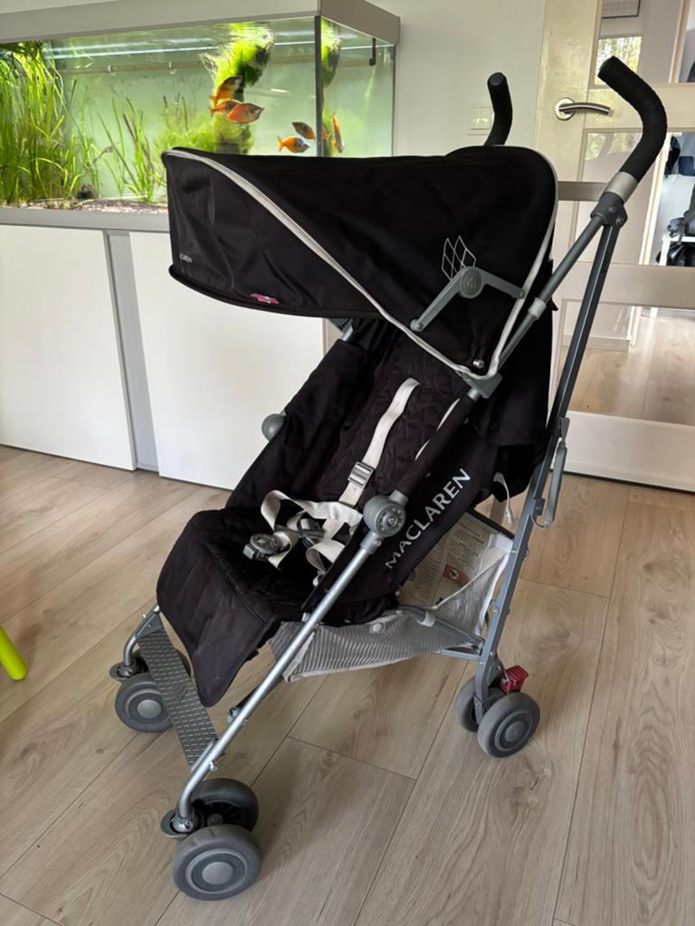 Nette Buggy MacLaren Quest, Kinderen en Baby's, Buggy's, Zo goed als nieuw, Maclaren, Regenhoes, Verstelbare rugleuning, Zonnekap