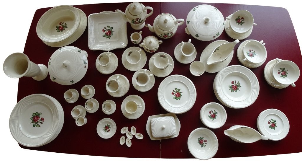 Veilinghuis Oranje LAATSTE DAG Wedgwood Moss Rose servies, Ophalen