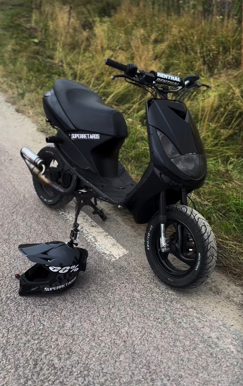 Gezocht 2 takt scooter, Fietsen en Brommers, Ophalen of Verzenden, Zo goed als nieuw, Elektrisch, Overige modellen