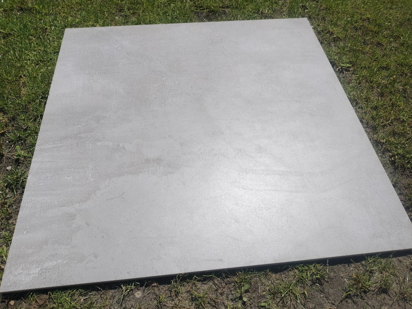 35m2 Grijze keramische vloertegels - 60x60 cm, 60 cm of meer, Nieuw, Ophalen of Verzenden, 10 m² of meer