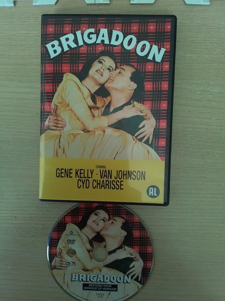 Klassieker Brigadoon (Gene Kelly Van Johnson en Cyd Charisse, Cd's en Dvd's, Dvd's | Klassiekers, Alle leeftijden, Ophalen of Verzenden