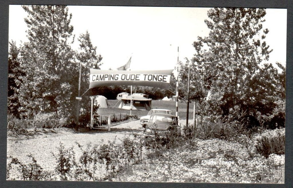 Oude Ansicht - Oude Tonge - Camping - ZH., Verzamelen, Ansichtkaarten | Nederland, Ophalen of Verzenden, 1940 tot 1960, Ongelopen